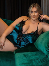 Honey Luxe Canberra Escorts