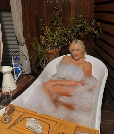 Barbie Beach Babe Perth Escorts 5