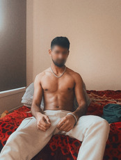 Zaadi Modbury Male Escorts