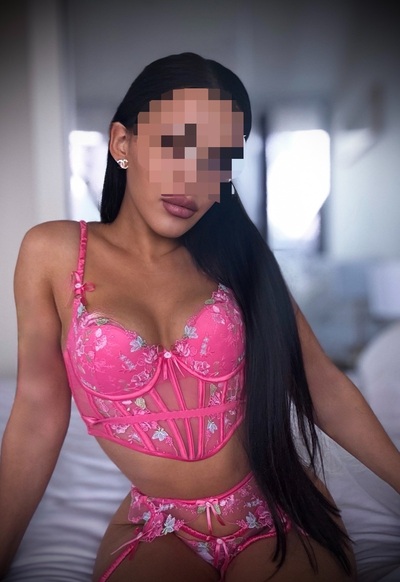 Reine Sydney Escorts 6